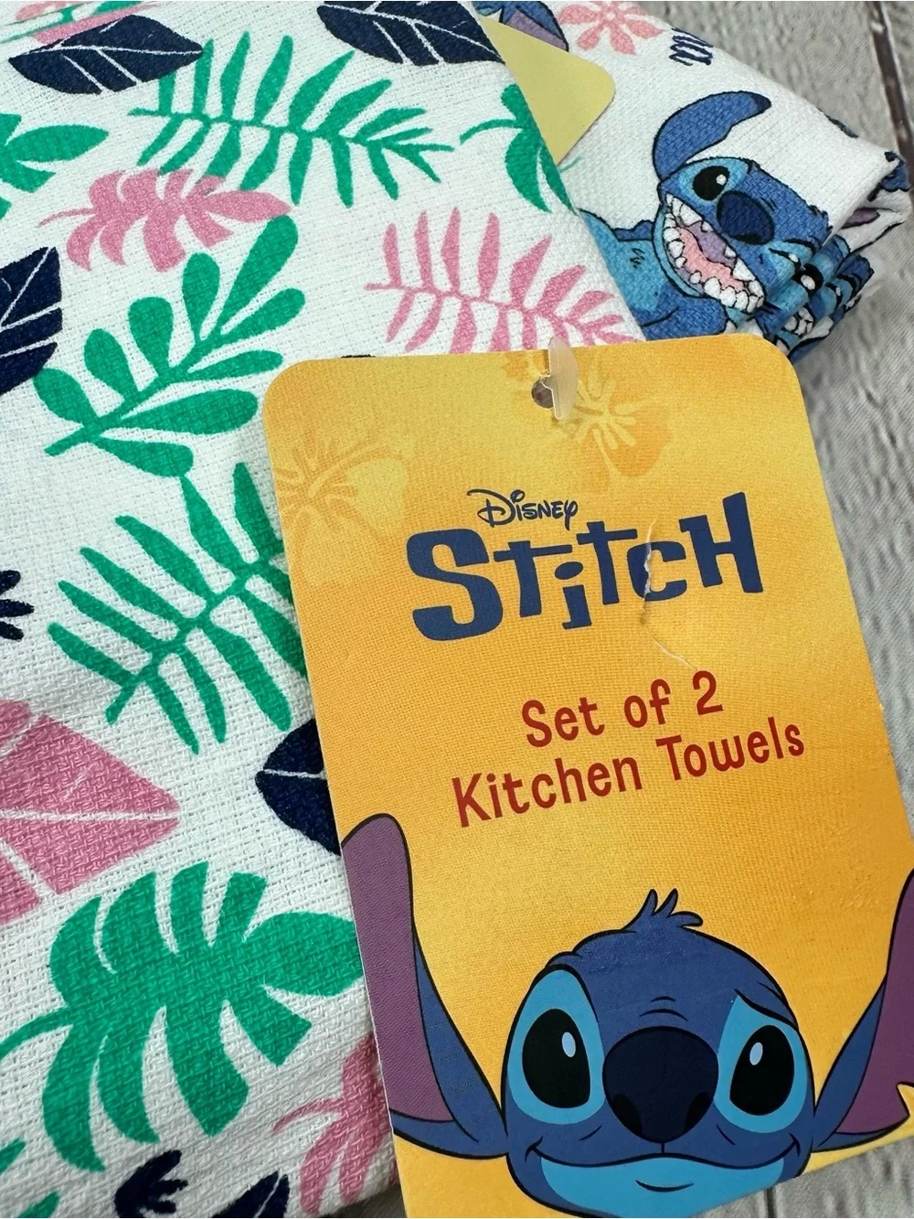 NWT Disney Stitch Kitchen Towels 100% cotton tropical island fandom kidcore